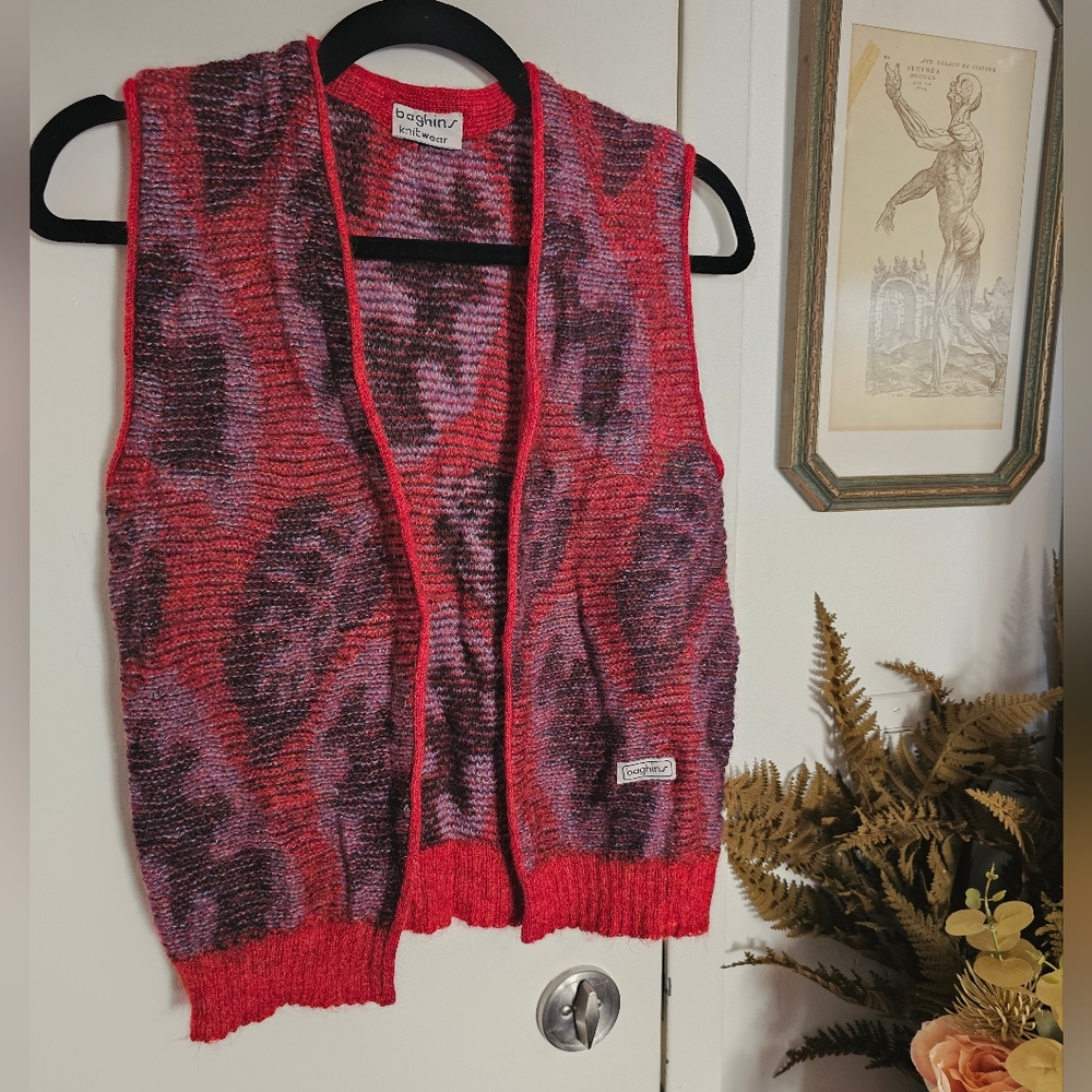 Vintage Mohair Wool Knit Womens Vest Red and Purple